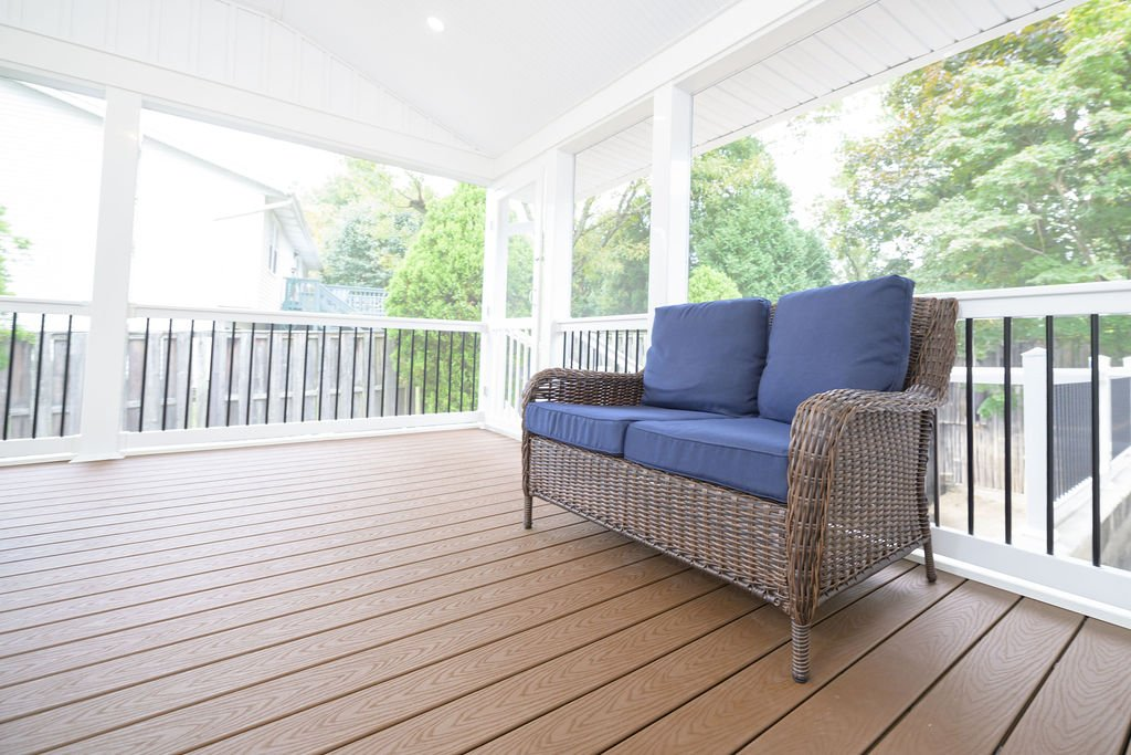 trex-saddle-screened-porch-catonsville-md - thefinalcuthomeimprovementllc.com Interior view of screened-in porch with Trex Saddle composite decking in Catonsville Maryland